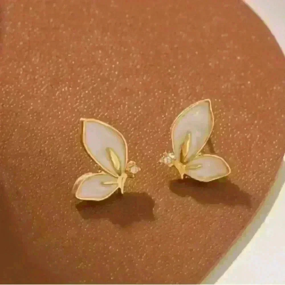 Butterfly Earrings - Picture 2 of 4